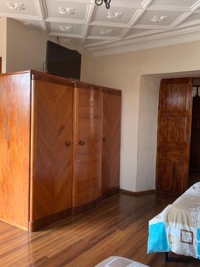 Hostel Santa Canela Cuenca Buitenkant foto