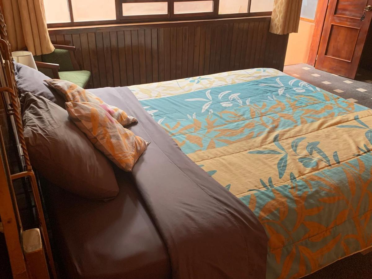 Hostel Santa Canela Cuenca Buitenkant foto