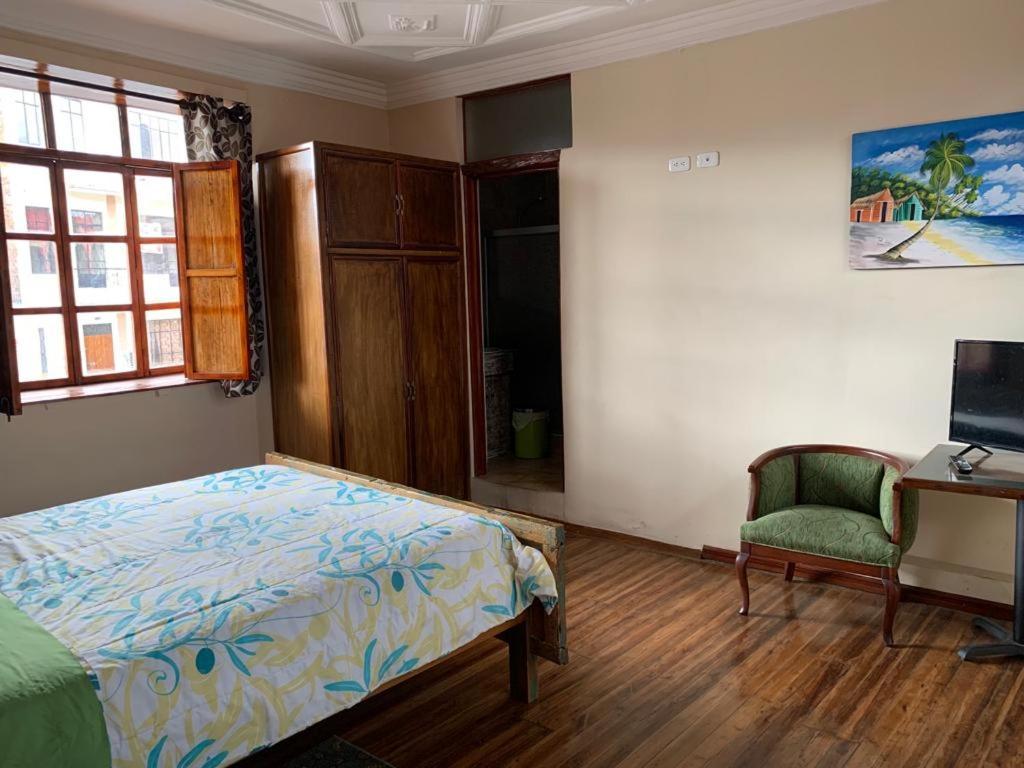 Hostel Santa Canela Cuenca Buitenkant foto
