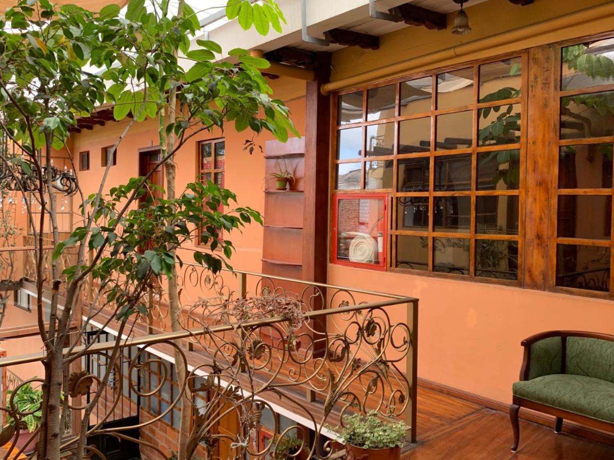 Hostel Santa Canela Cuenca Buitenkant foto